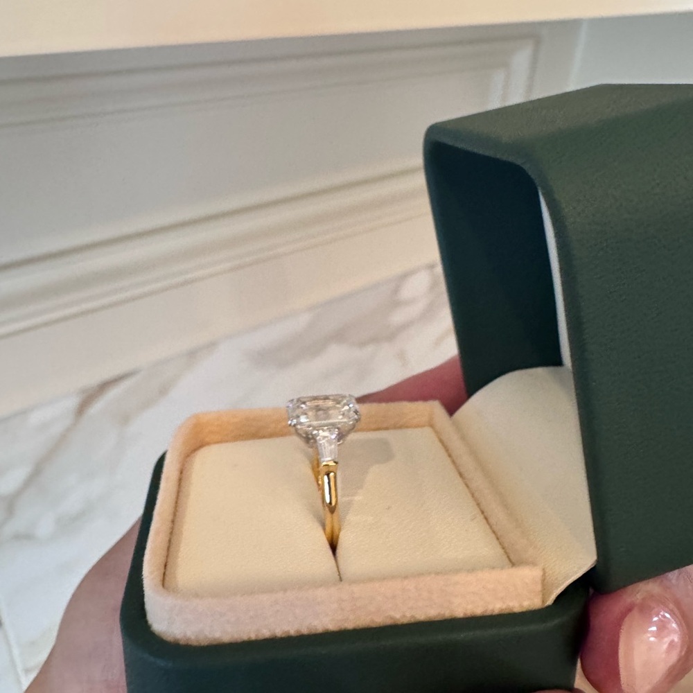 ✨3.19 carat Emerald cut Lab Diamond Ring✨ Two Toned 14k Women's Ring size 4.5 - Picture 10 of 16